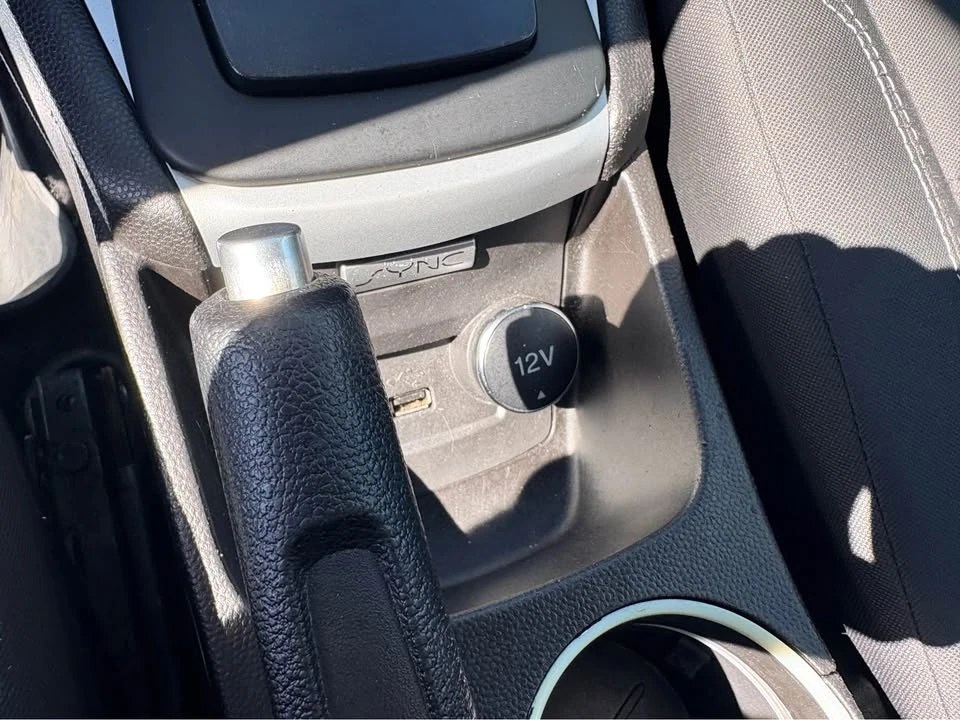 2015 Ford Fiesta - Image 14 of 19
