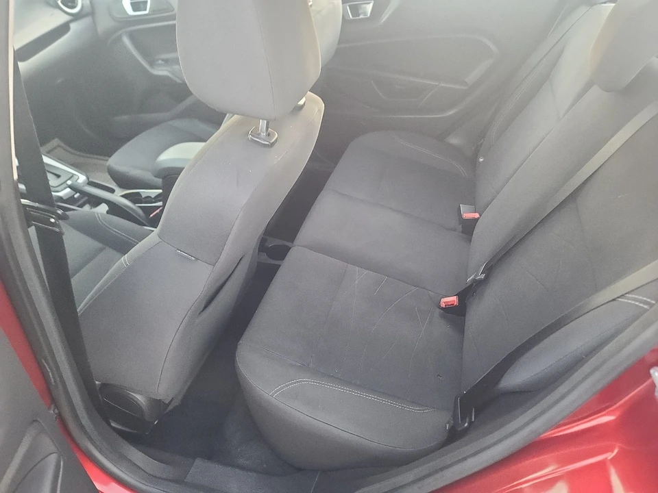 2015 Ford Fiesta - Image 11 of 20