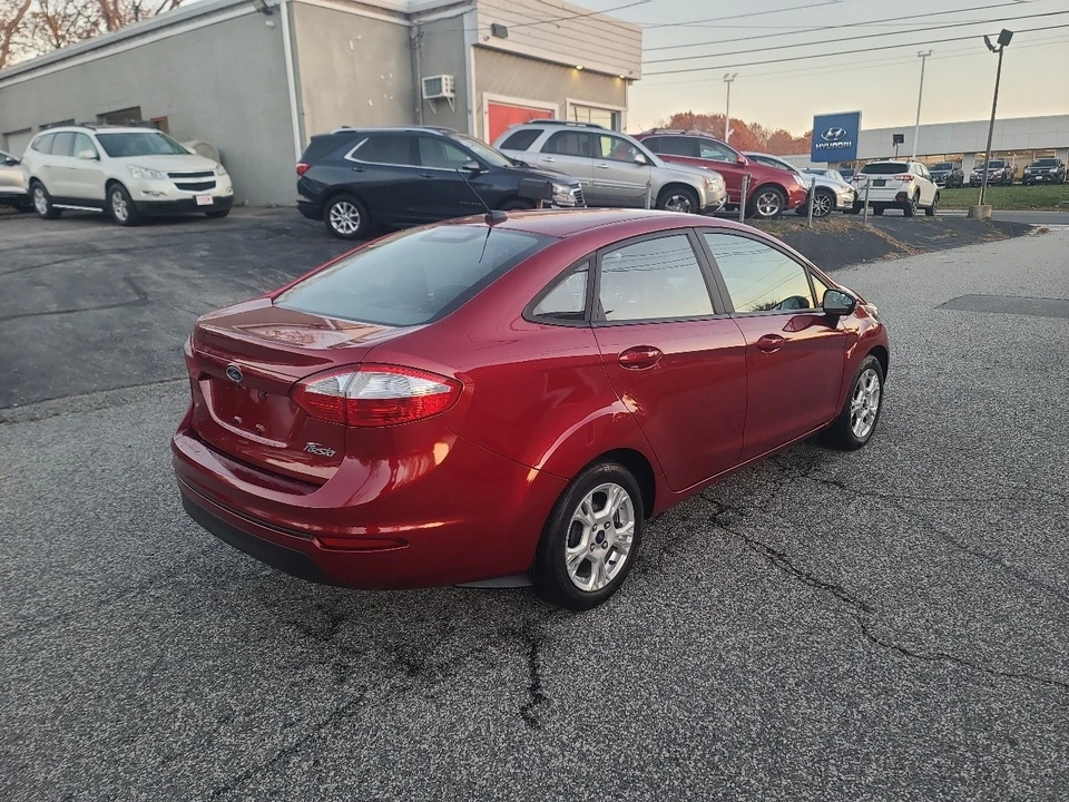 2015 Ford Fiesta - Image 7 of 20
