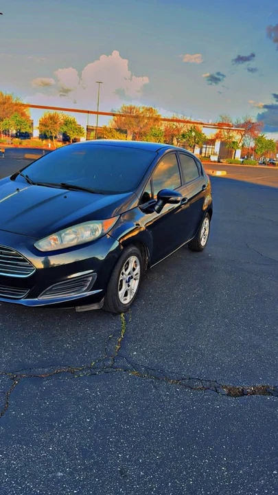 2015 Ford Fiesta - Image 5 of 8