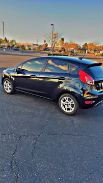 2015 Ford Fiesta S Hatchback 4D