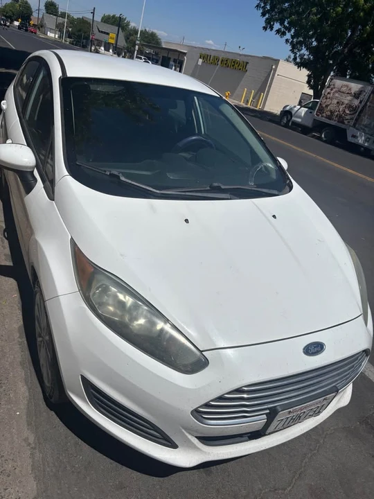 2015 Ford Fiesta - Image 4 of 5