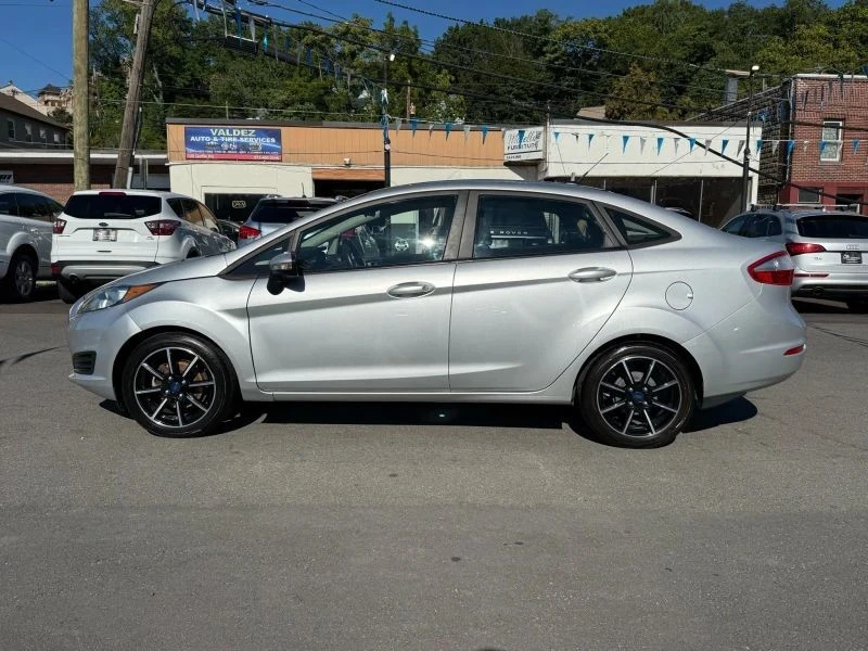 2015 Ford Fiesta - Image 4 of 12