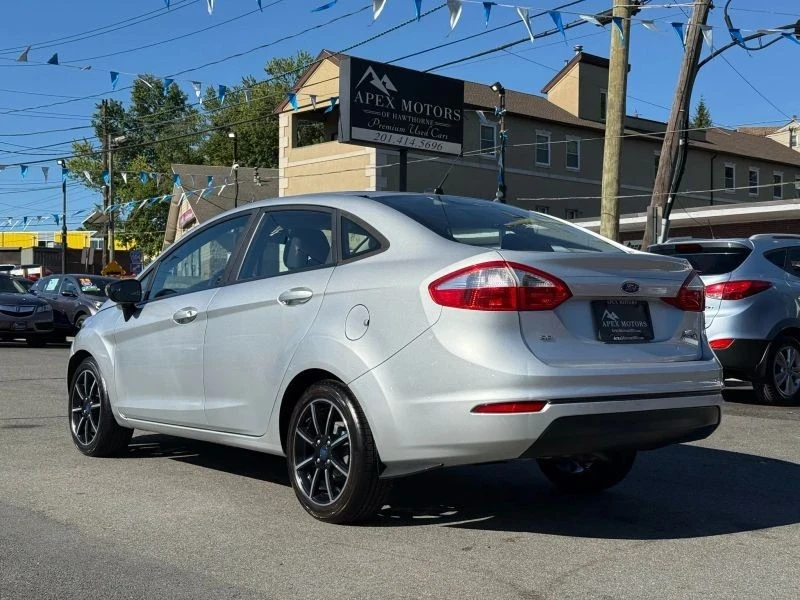 2015 Ford Fiesta - Image 5 of 12