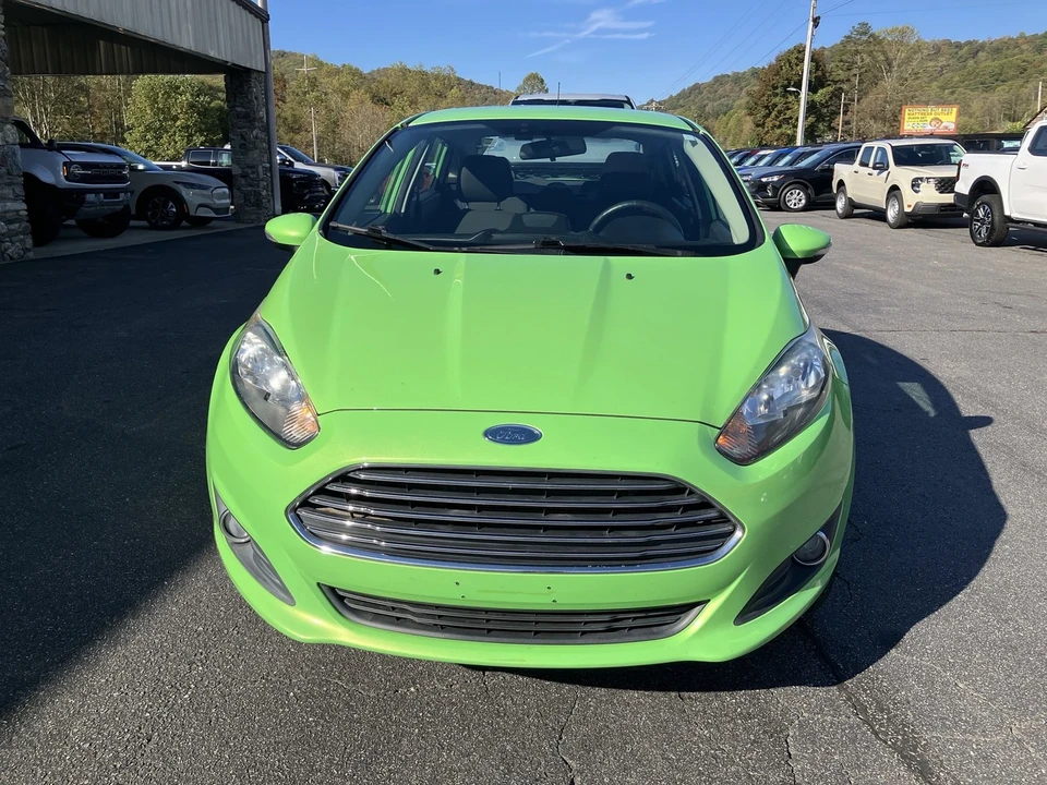 2015 Ford Fiesta - Image 2 of 12