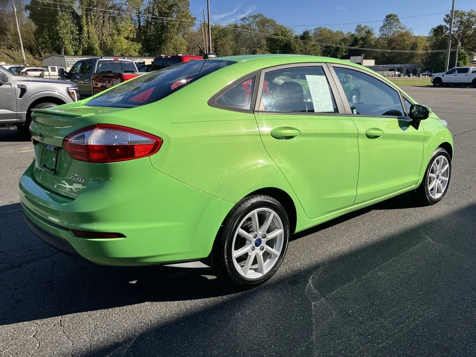 2015 Ford Fiesta - Image 5 of 12