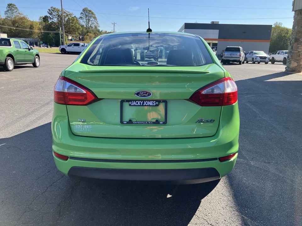 2015 Ford Fiesta - Image 6 of 12