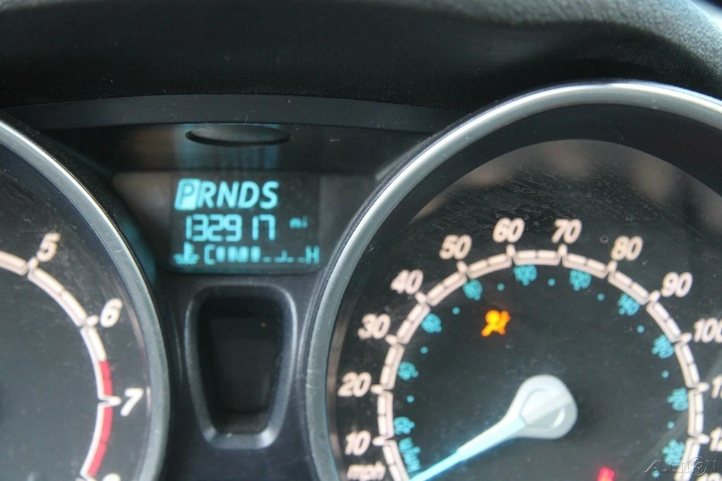 2015 Ford Fiesta - Image 15 of 21