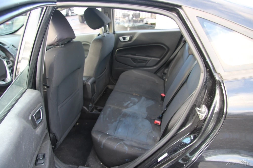 2015 Ford Fiesta - Image 19 of 21