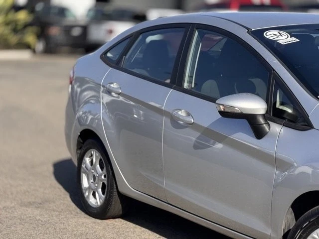 2015 Ford Fiesta - Image 5 of 12