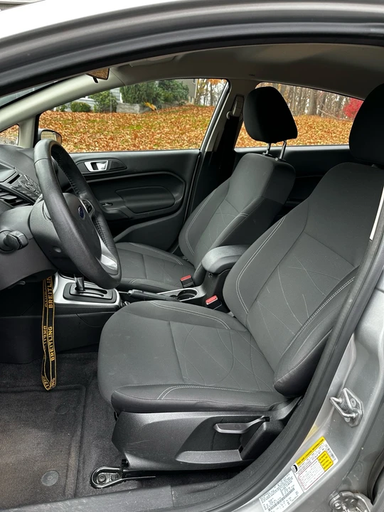2015 Ford Fiesta - Image 11 of 20