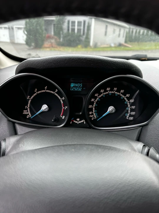 2015 Ford Fiesta - Image 14 of 20
