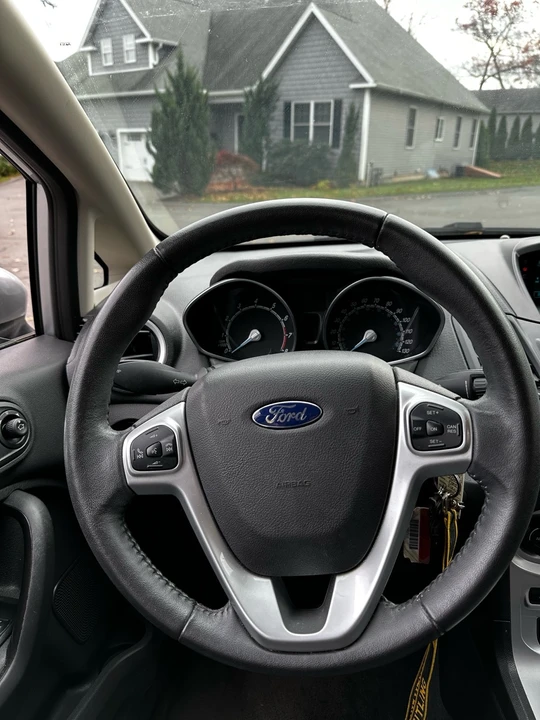 2015 Ford Fiesta - Image 16 of 20