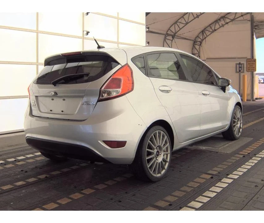 2015 Ford Fiesta - Image 5 of 12