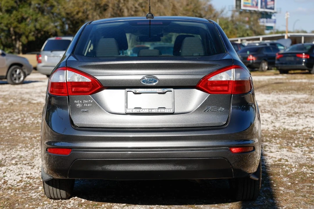 2015 Ford Fiesta - Image 7 of 12