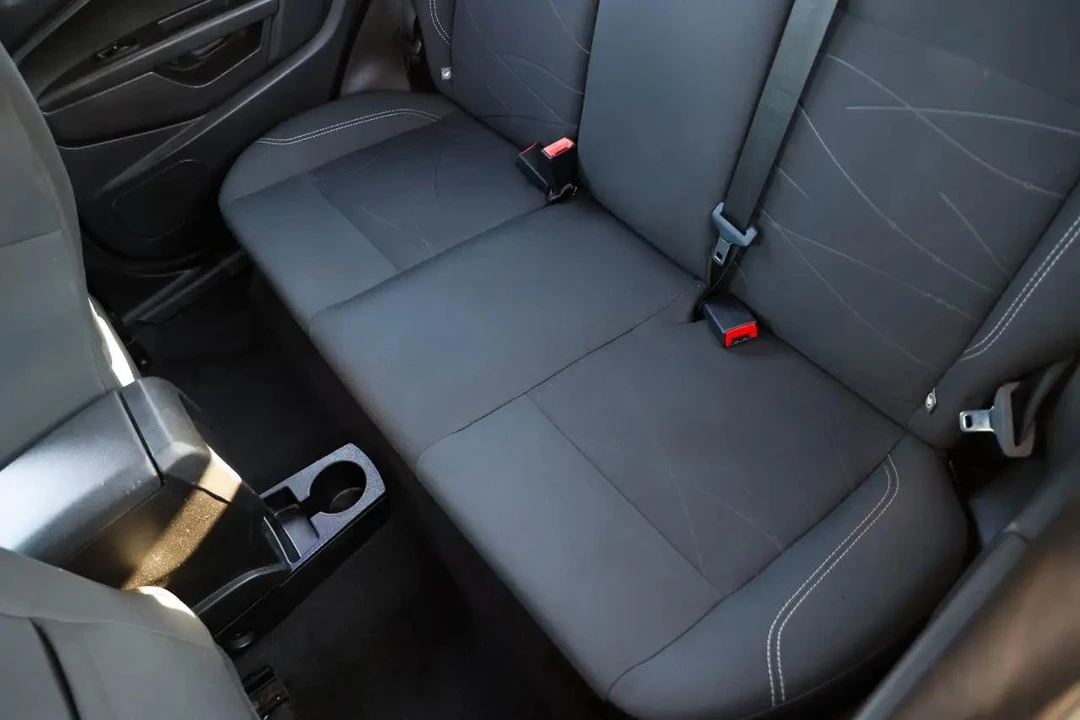2015 Ford Fiesta - Image 10 of 12