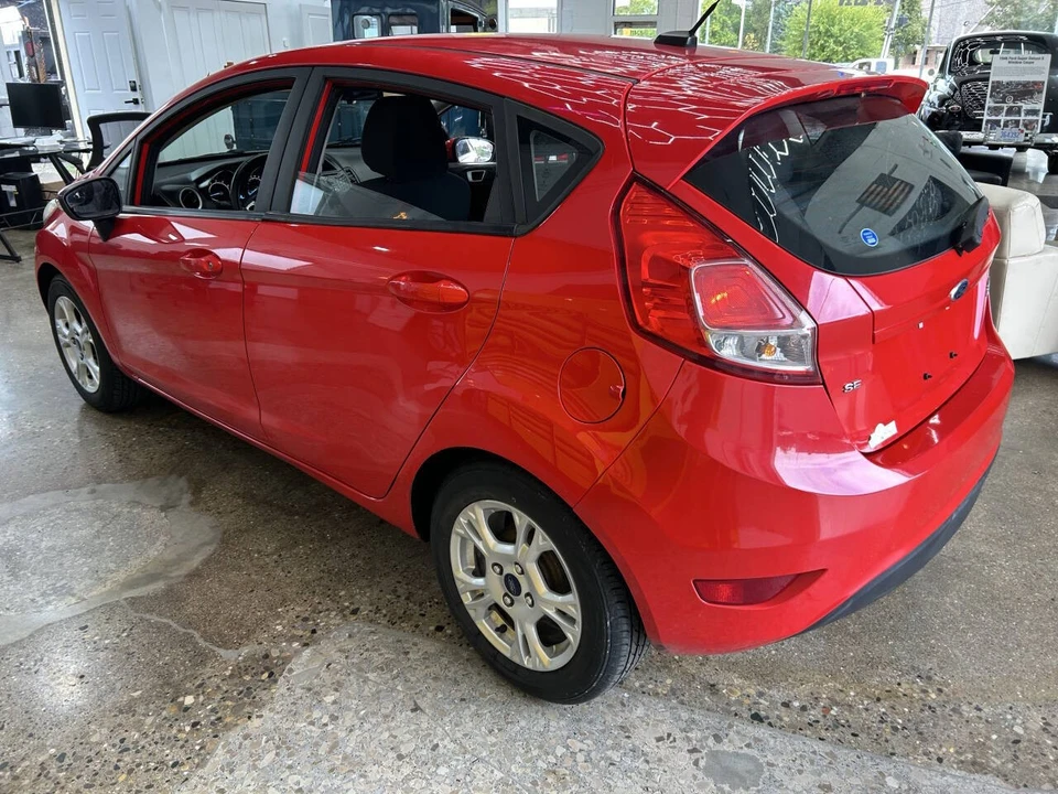 2015 Ford Fiesta - Image 14 of 18