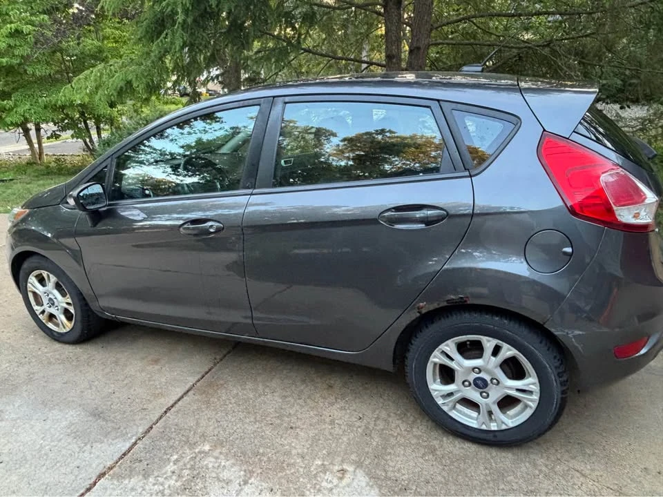 2015 Ford Fiesta - Image 5 of 9
