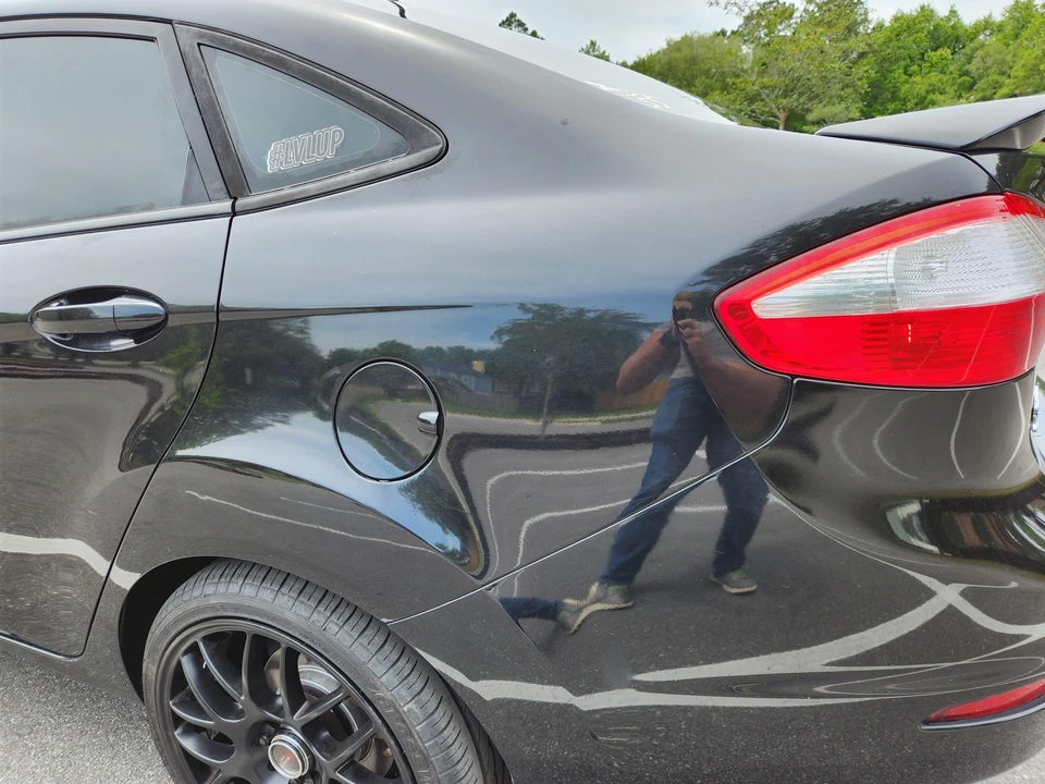 2015 Ford Fiesta - Image 26 of 31