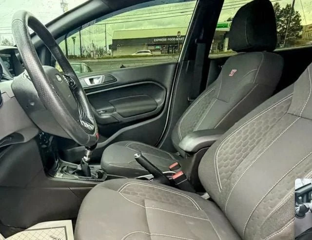 2015 Ford Fiesta - Image 7 of 10