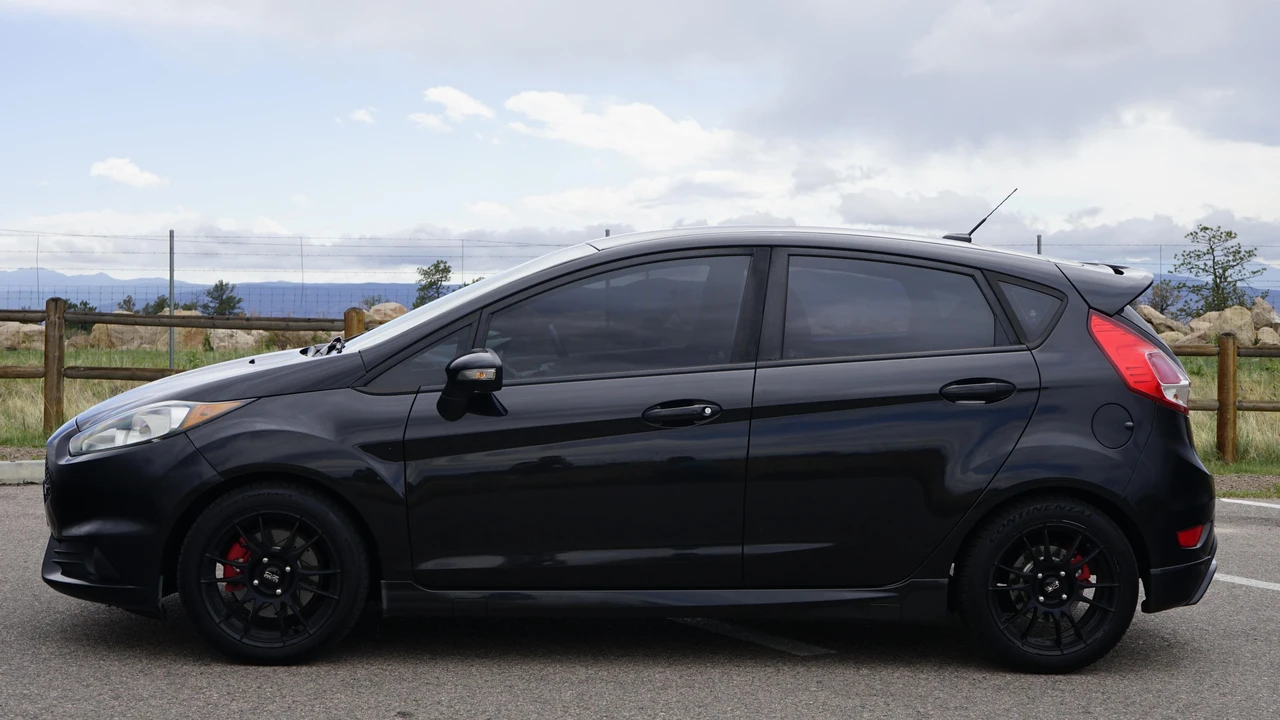 2015 Ford Fiesta - Image 9 of 31
