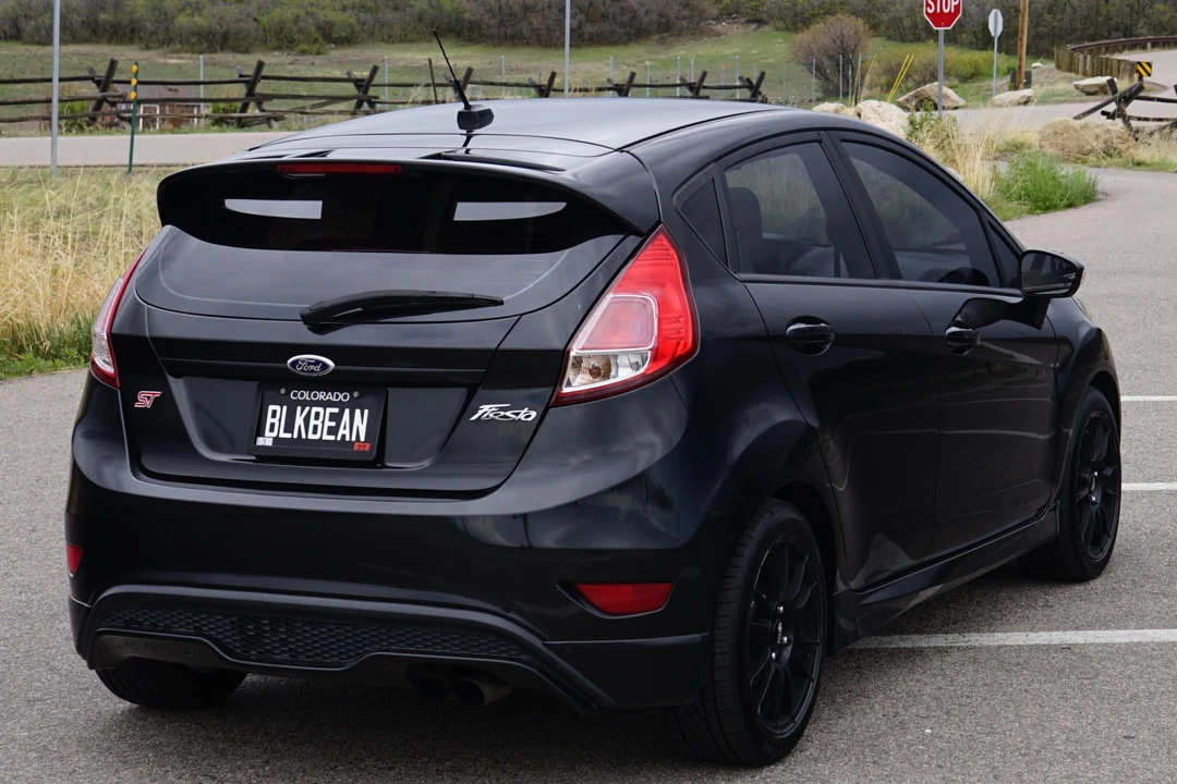 2015 Ford Fiesta - Image 17 of 31
