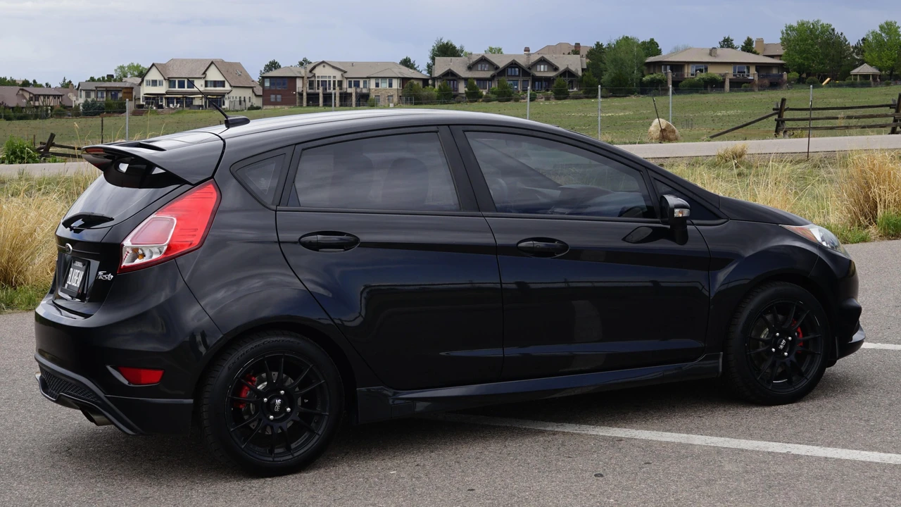 2015 Ford Fiesta - Image 18 of 31