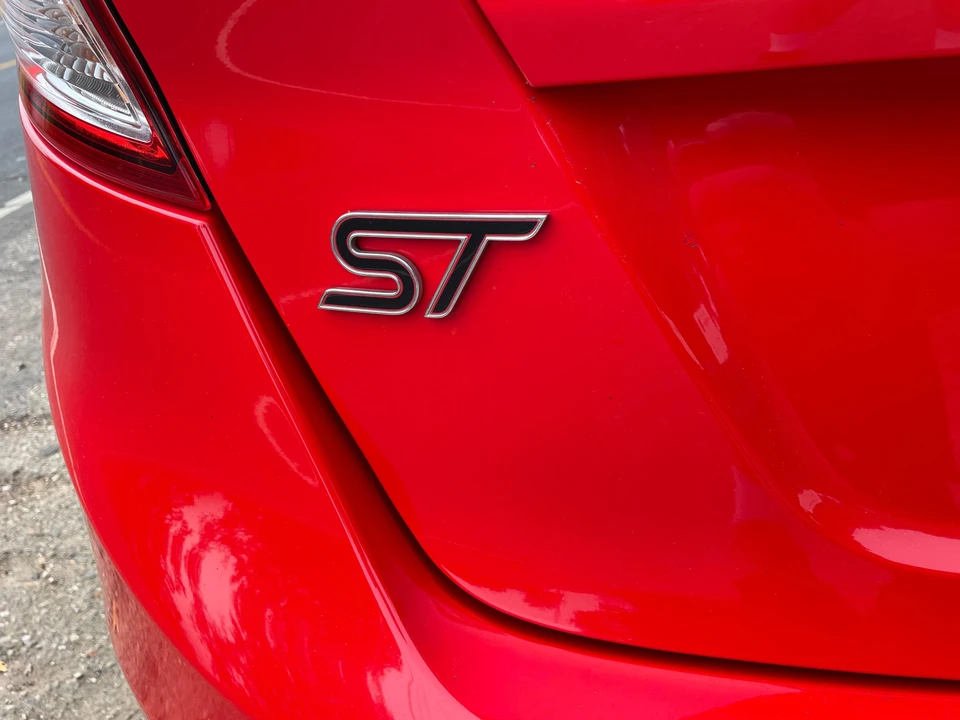 2015 Ford Fiesta - Image 27 of 31