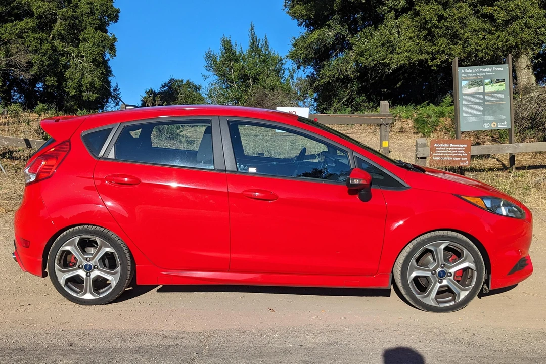 2015 Ford Fiesta - Image 3 of 31