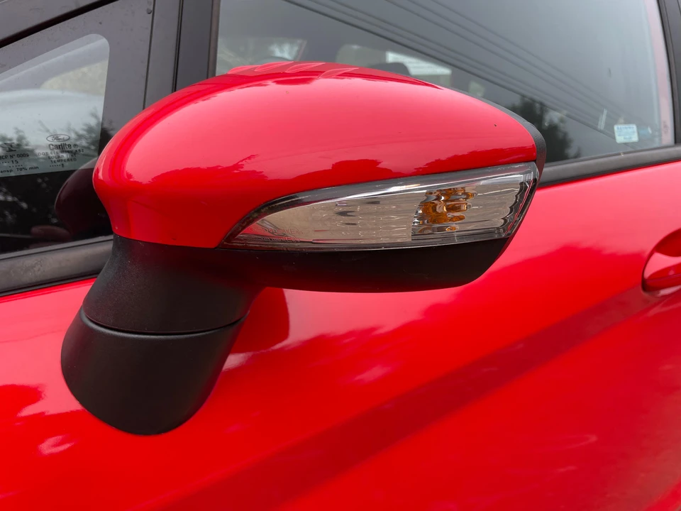 2015 Ford Fiesta - Image 23 of 31