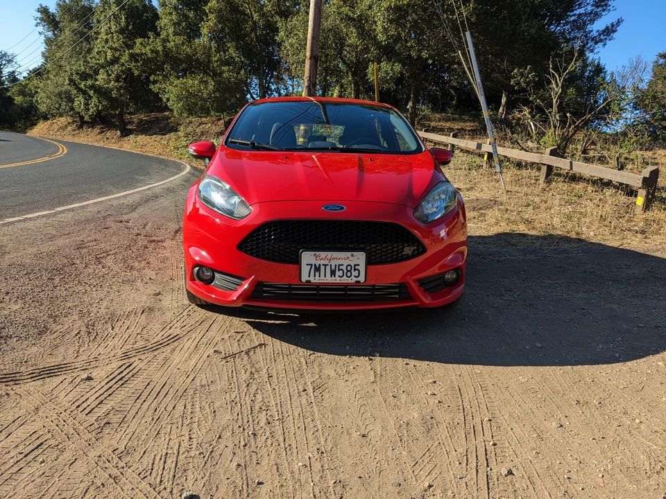 2015 Ford Fiesta - Image 6 of 31