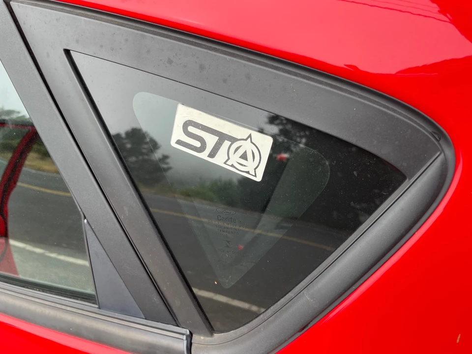 2015 Ford Fiesta - Image 24 of 31