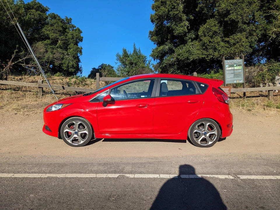2015 Ford Fiesta - Image 9 of 31