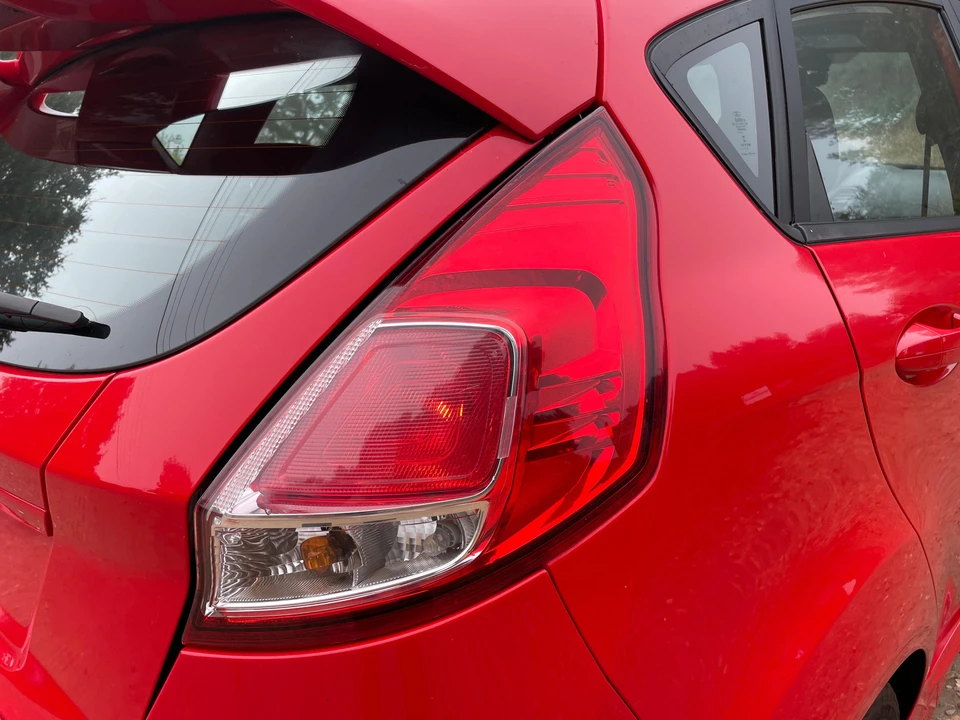 2015 Ford Fiesta - Image 30 of 31