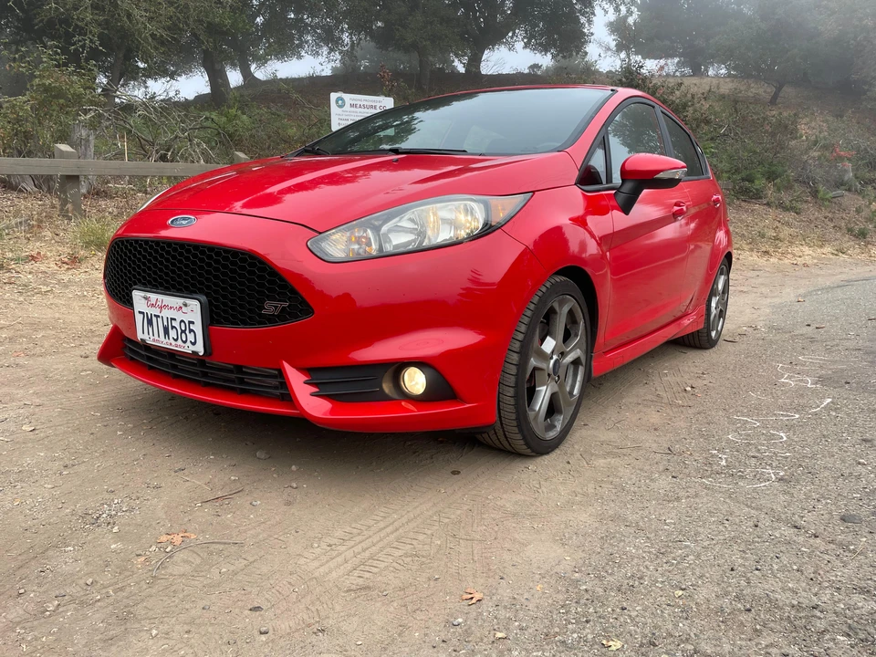 2015 Ford Fiesta - Image 8 of 31