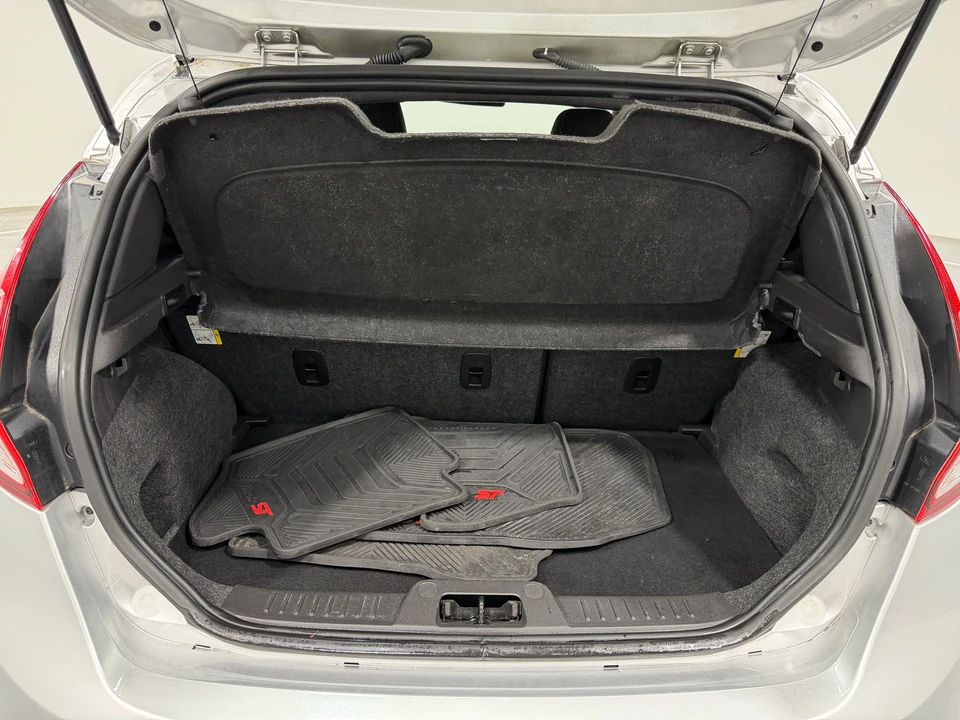 2015 Ford Fiesta - Image 9 of 31