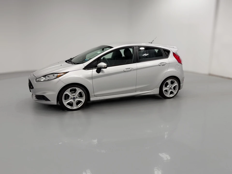 2015 Ford Fiesta - Image 24 of 31