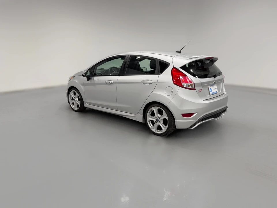 2015 Ford Fiesta - Image 27 of 31