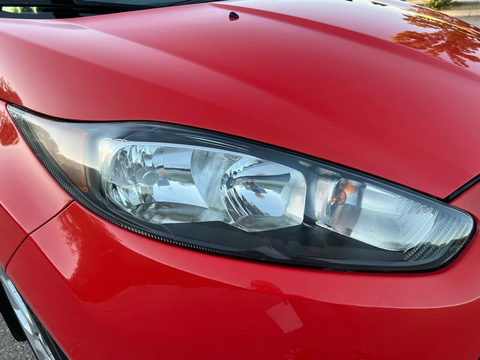 2015 Ford Fiesta - Image 17 of 31