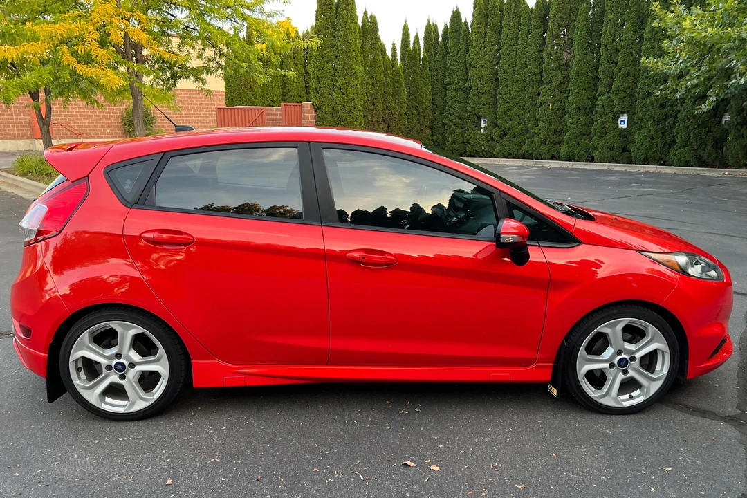 2015 Ford Fiesta - Image 3 of 31