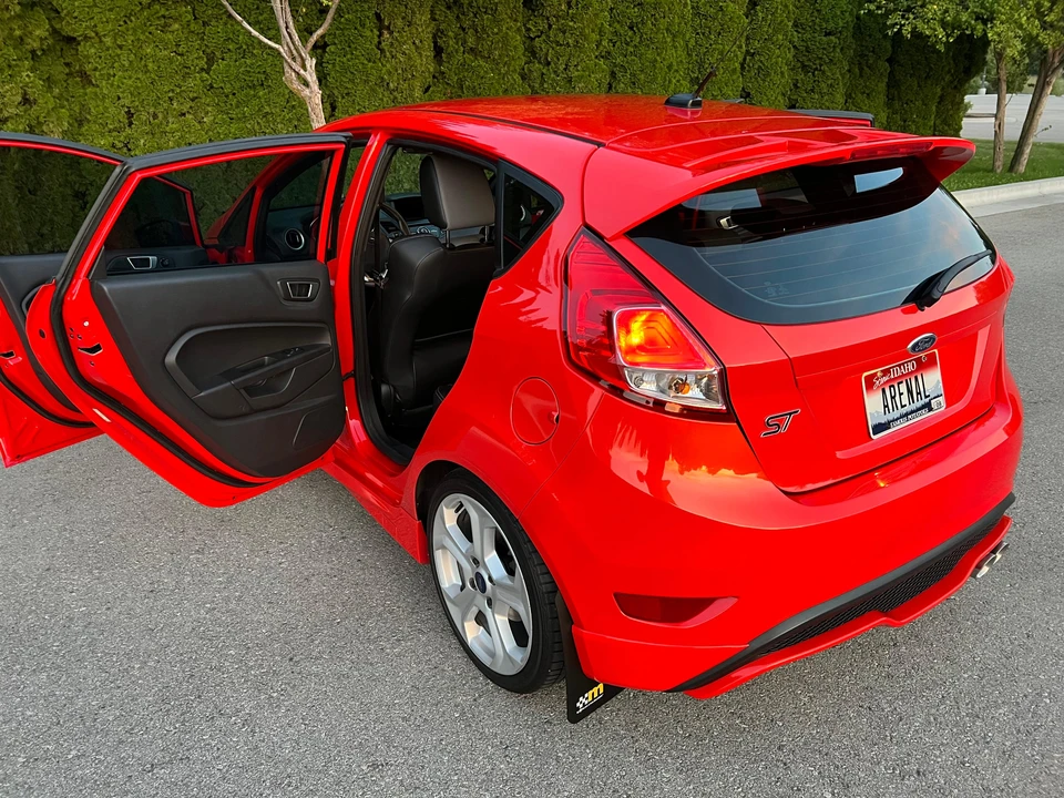 2015 Ford Fiesta - Image 12 of 31