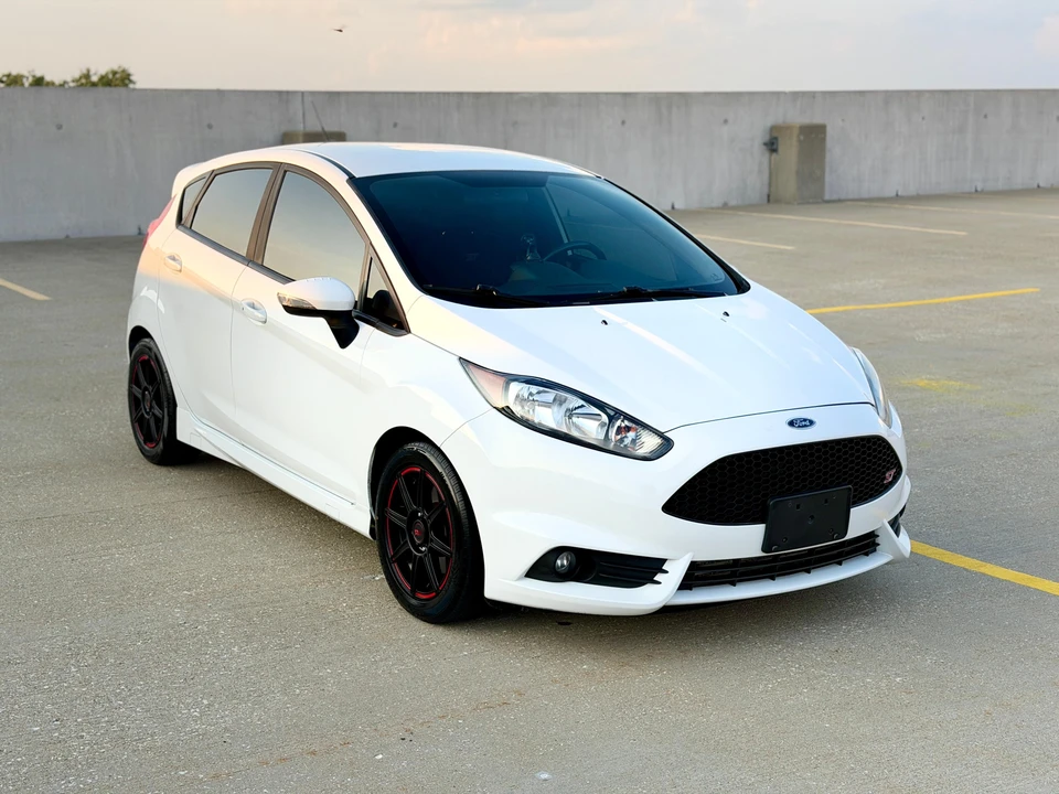 2015 Ford Fiesta - Image 12 of 31