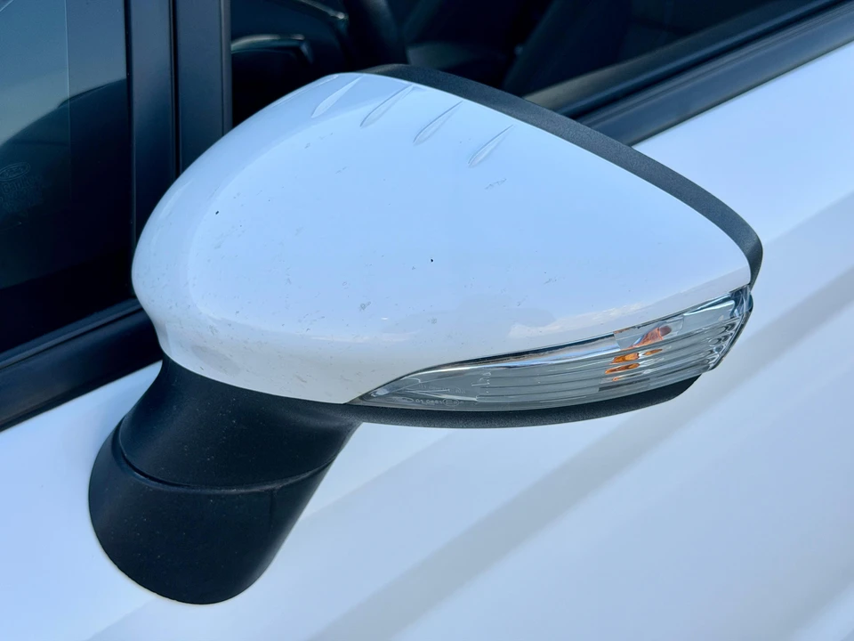 2015 Ford Fiesta - Image 23 of 31