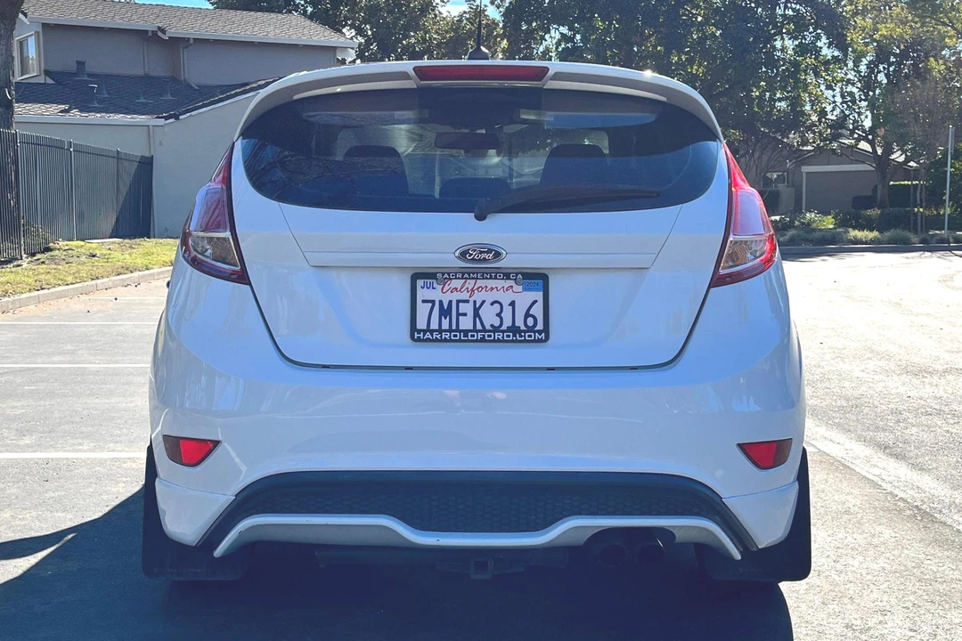 2015 Ford Fiesta - Image 5 of 28