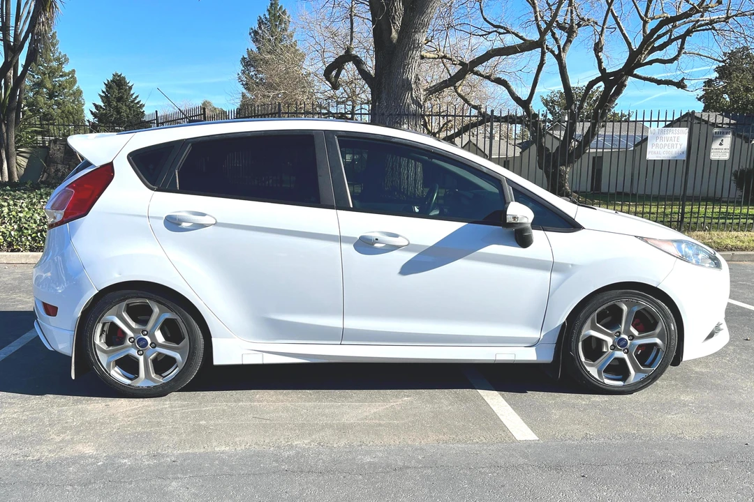 2015 Ford Fiesta - Image 3 of 28