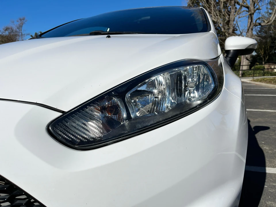 2015 Ford Fiesta - Image 10 of 28