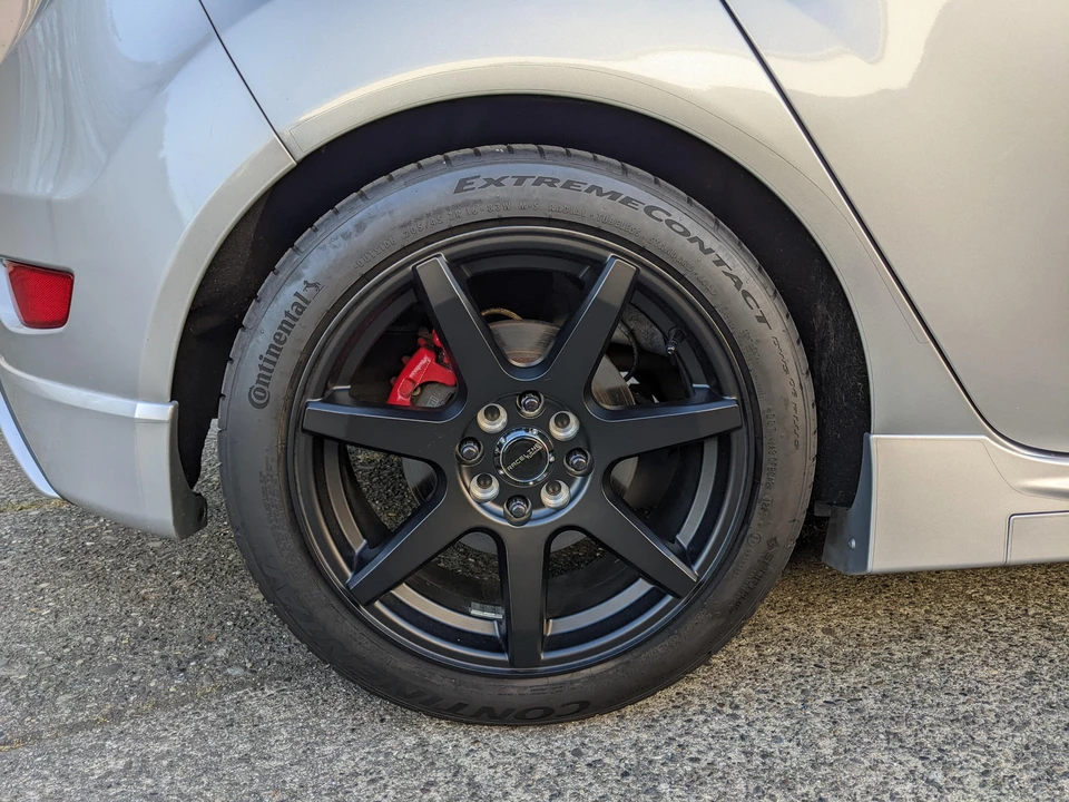 2015 Ford Fiesta - Image 27 of 29