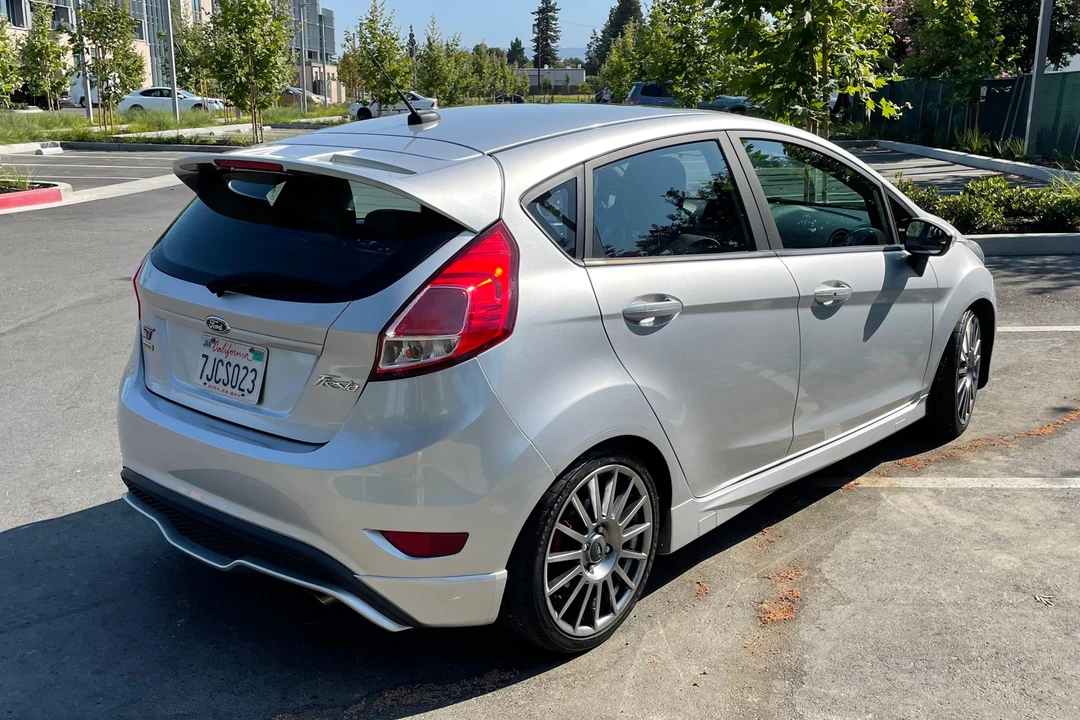 2015 Ford Fiesta - Image 4 of 31