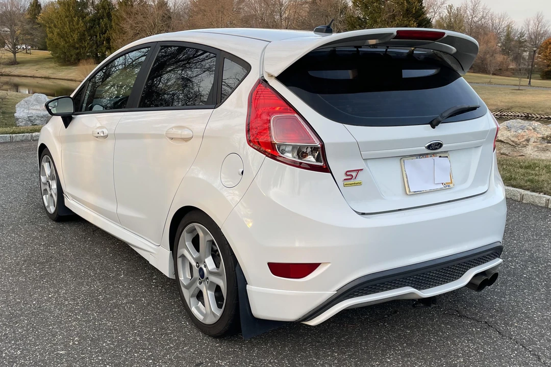 2015 Ford Fiesta - Image 4 of 31
