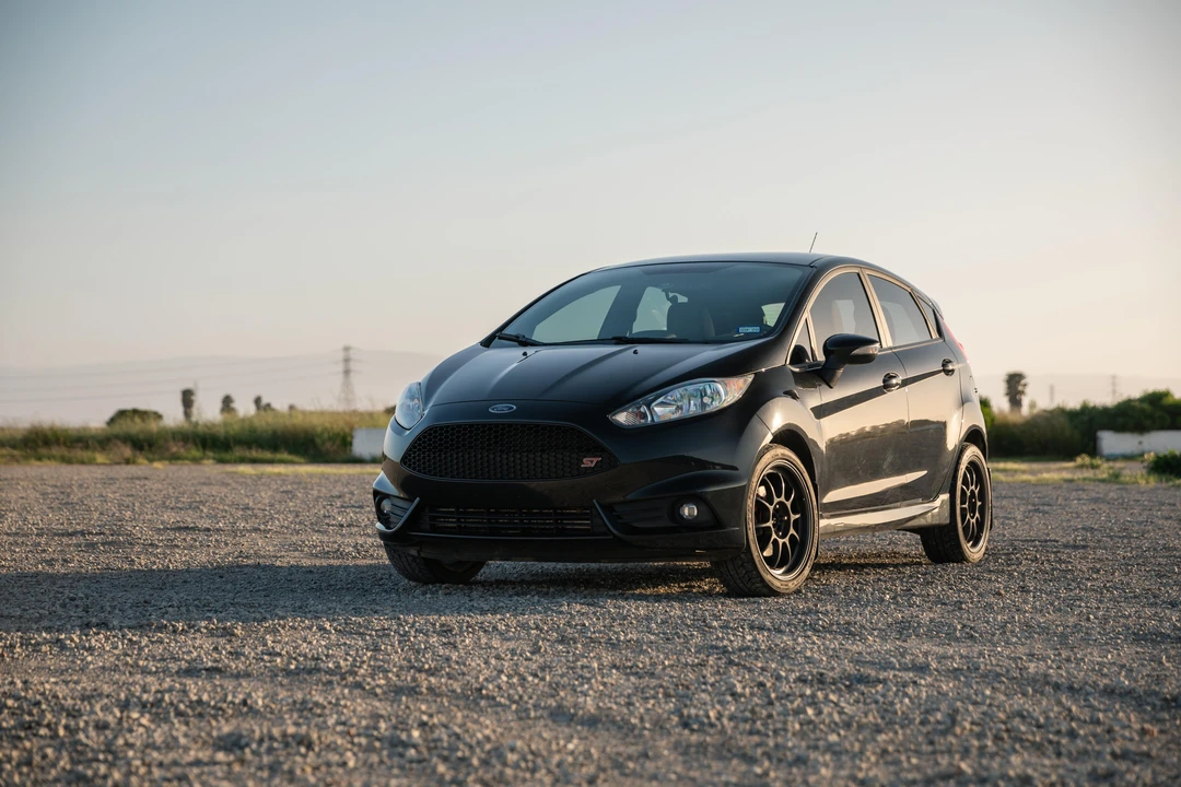 2015 Ford Fiesta - Image 16 of 31